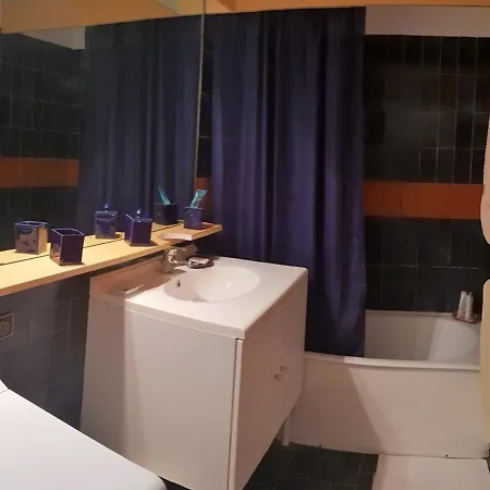 T2 En Bord De - Terrasse - Parking - - Fr-1-388-31 Apartment *