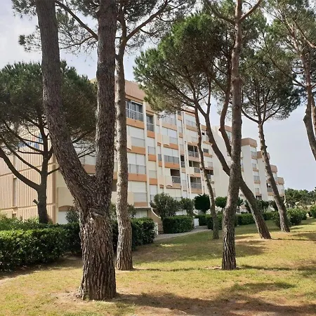 Apartment T2 En Bord De - Terrasse - Parking - - Fr-1-388-31 *